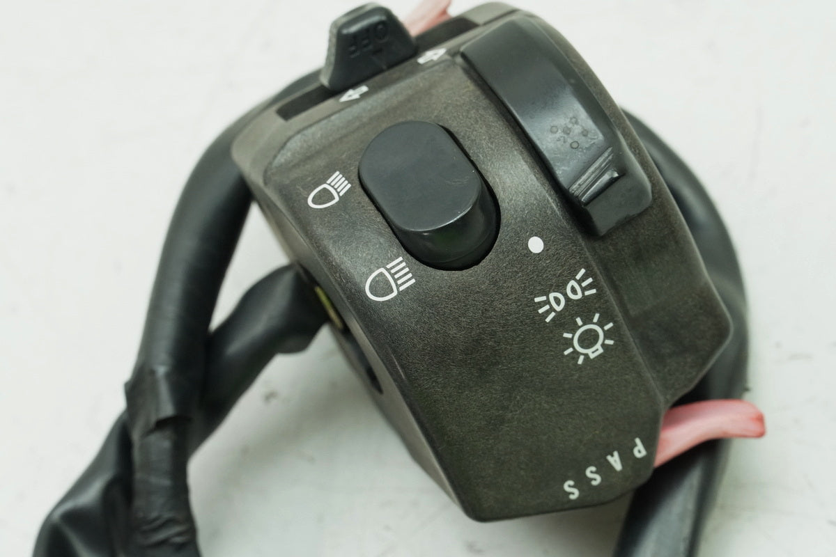 TRIUMPH SPEED TRIPLE 955 i 595 N Interruptor de manillar izquierdo Intermitente Luz