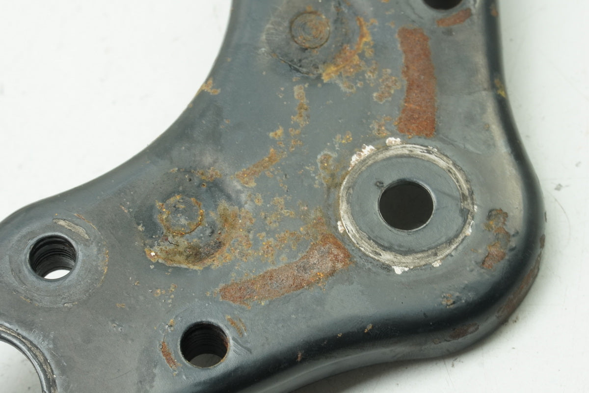 SUZUKI RG 125 NF12B GAMMA Gabelbrücke oben (für Gabelholm Standrohr Gabel)