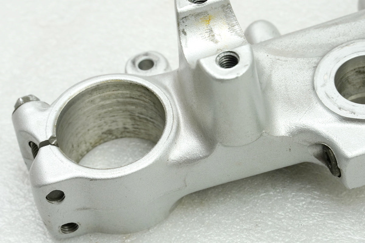 YAMAHA DT 125 R 4BL Gabelbrücke oben original (für Gabel Gabelholm Standrohr)