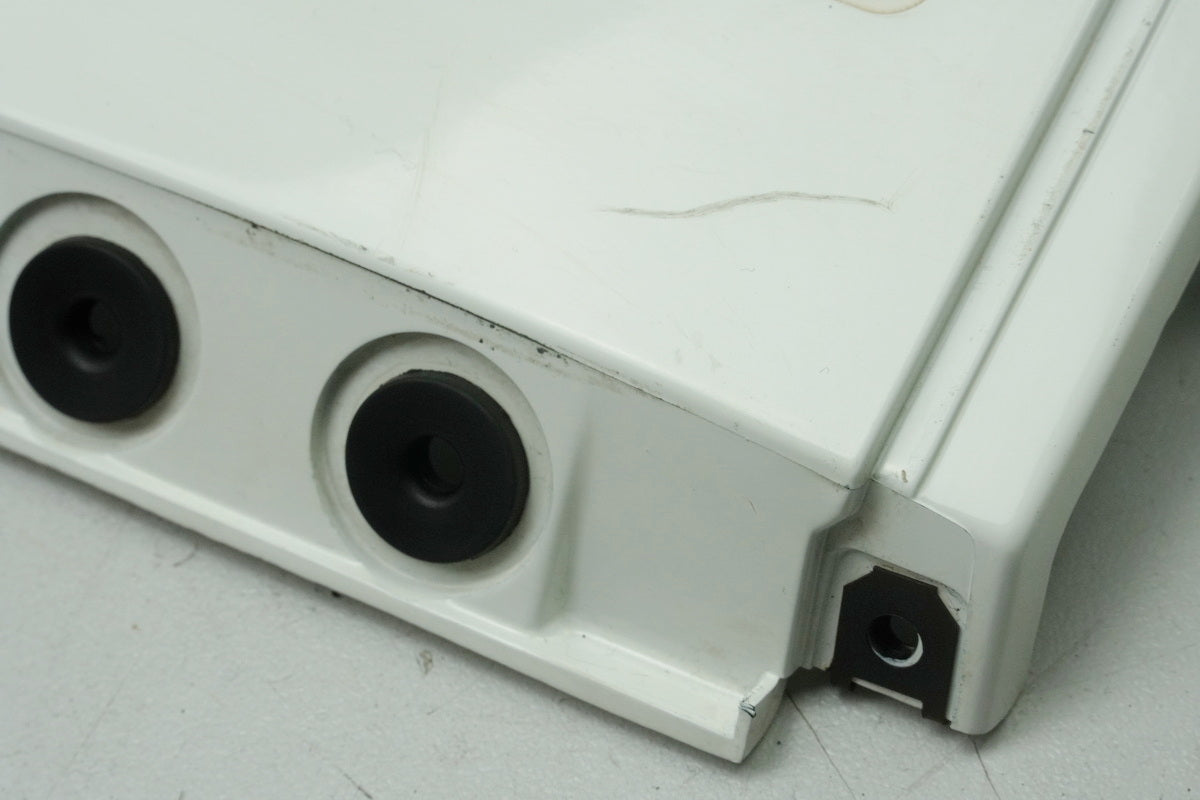 SUZUKI RGV 250 Verkleidung Heck mitte Abdeckung Cover Blende Heckverkleidung