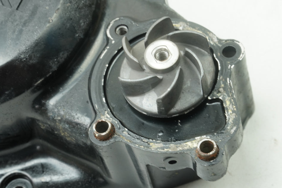 SUZUKI RG 125 NF12B GAMMA Clutch Cover Engine Cover Engine Casing Water Pump