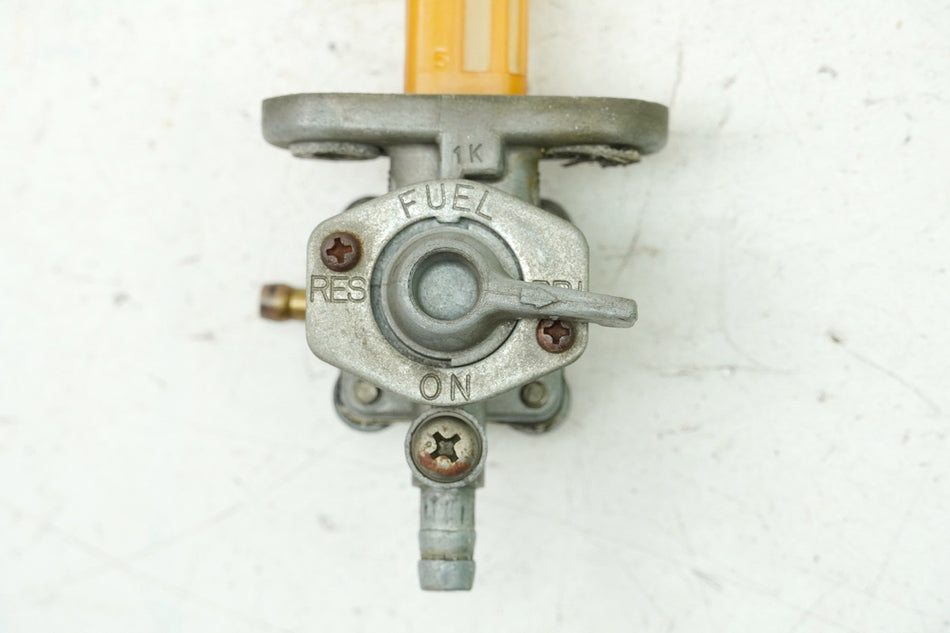 YAMAHA SR 250 3Y8 grifo de gasolina original (para tanque de combustible)