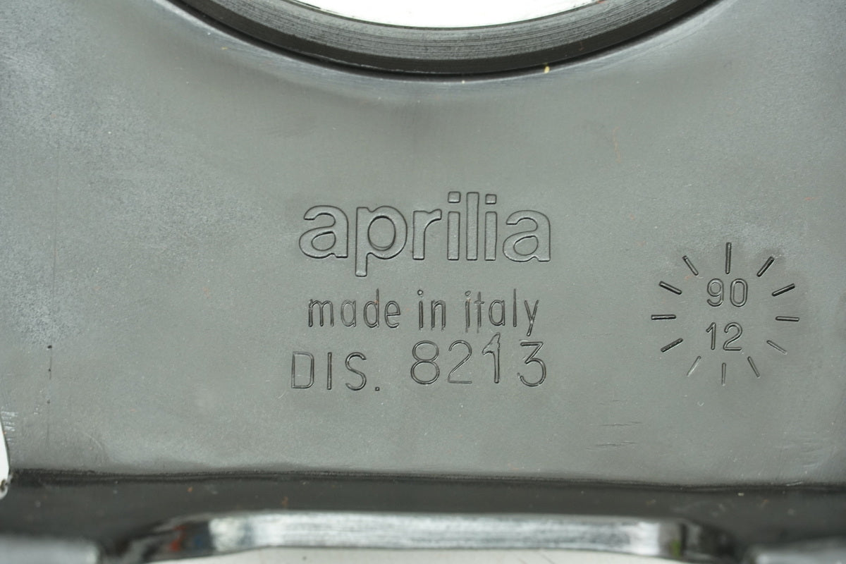 Aprilia Pegaso 650 GA (MX) Fairing Tank middle cover Fuel cap cover