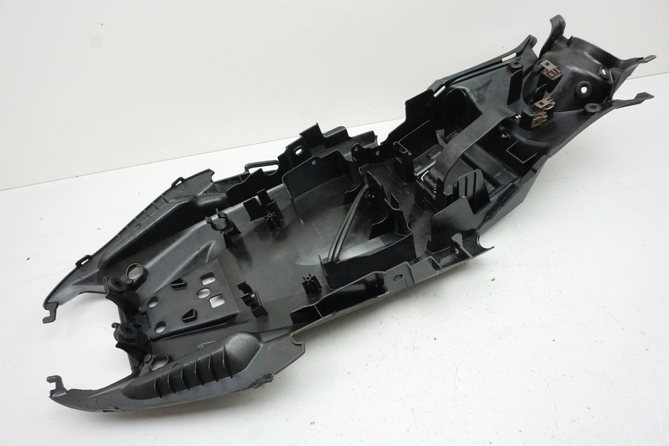 HONDA CB 650 FA RC75 Guardabarros trasero Cubrecadenas Guardabarros interior trasero