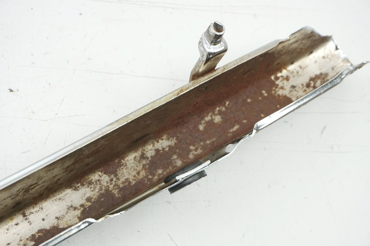 SUZUKI TU 125 XT Chain Guard Swing Arm Cover