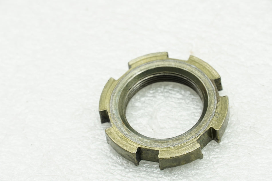 YAMAHA DT 125 R 4BL Mutter Sicherung Lenkkopf Gabelbrücke Schraube für Gabel