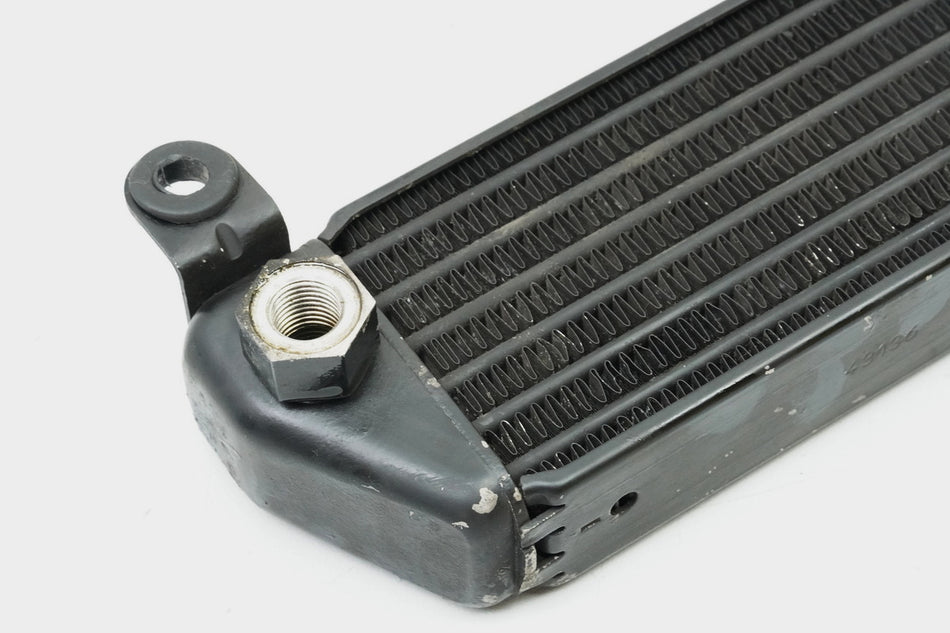 TRIUMPH SPEED TRIPLE 955 i 595 N Ölkühler Oil Cooler