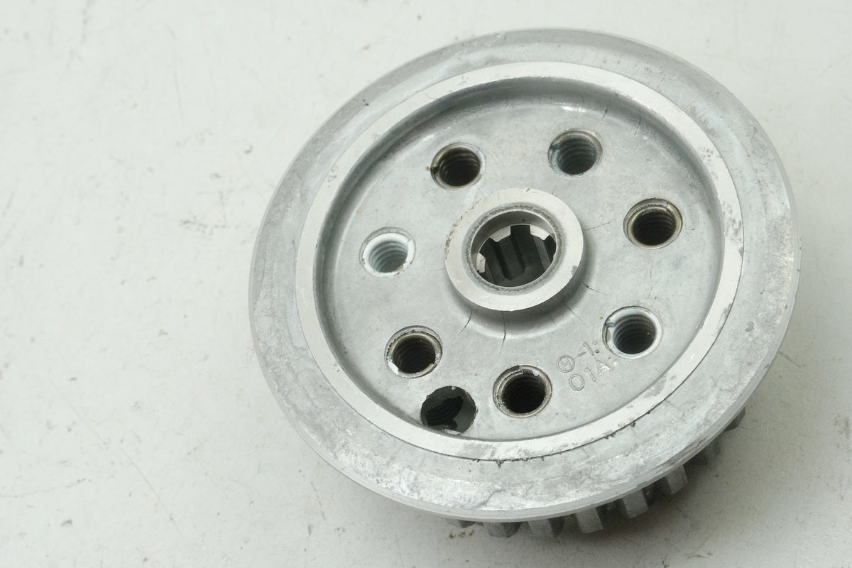 SUZUKI RG 125 NF12B GAMMA Kupplungskorb innen Nabe Kupplung (für Motor)