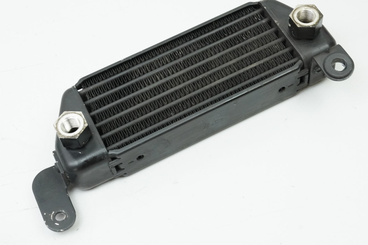TRIUMPH SPEED TRIPLE 955 i 595 N Radiador de aceite