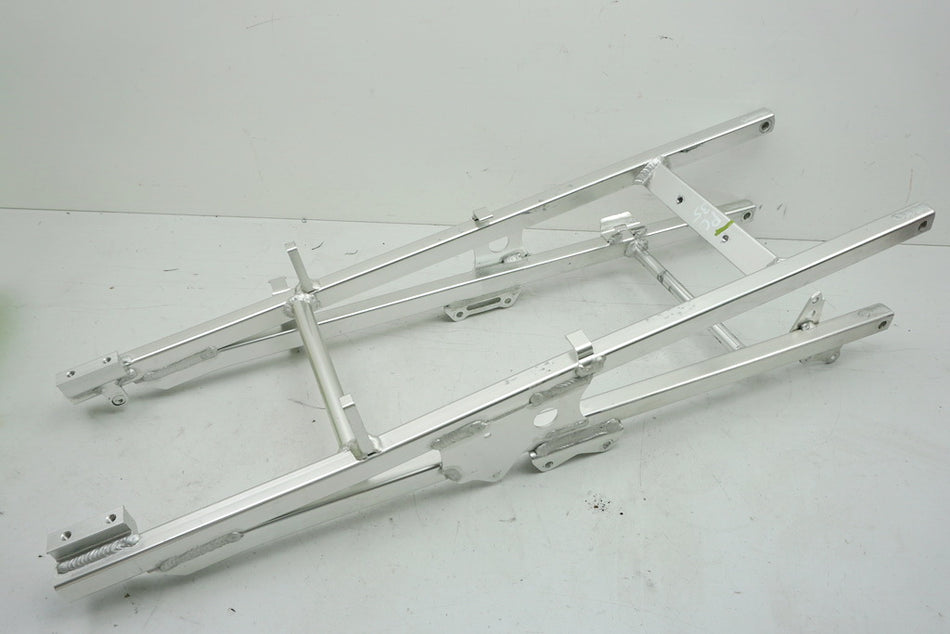 HONDA CBR 600 PC35 Heckrahmen Rahmenheck Hilfsrahmen (für Rahmen hinten) 99-00