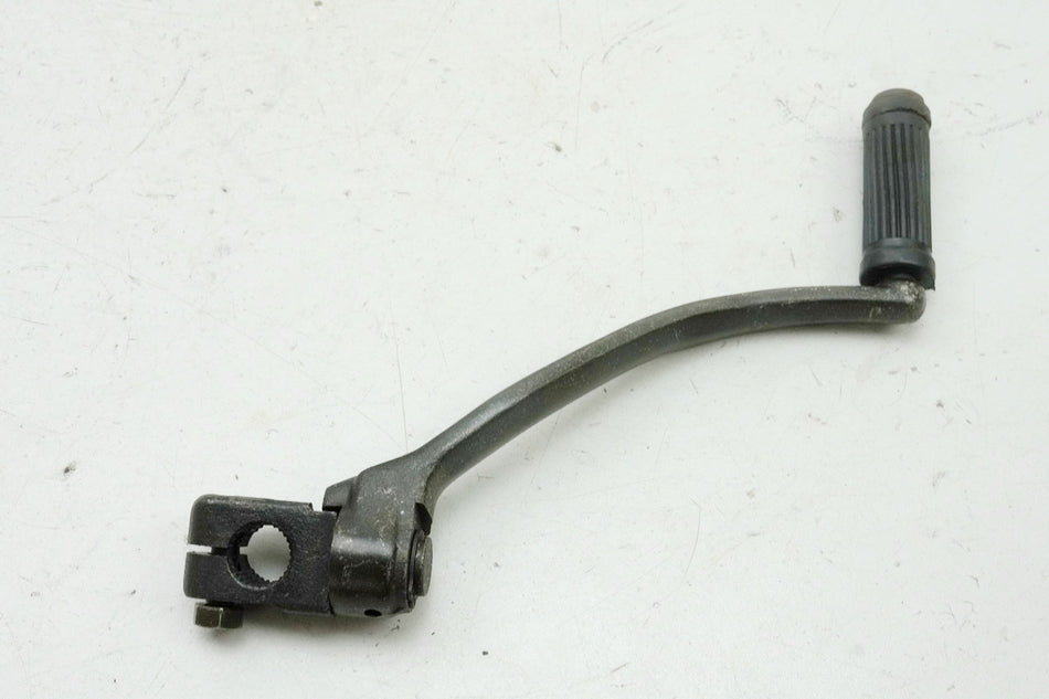 SUZUKI RG 125 NF12B GAMMA Palanca de arranque original (para motor)