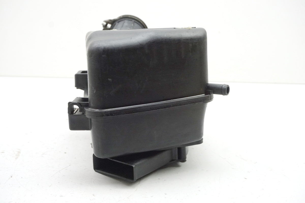 SUZUKI TU 125 XT Airbox Air Filter Box