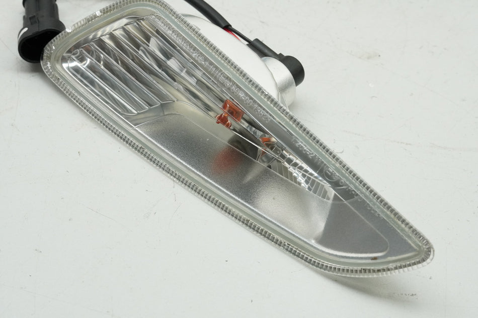VESPA Primavera 50 4T 3V i-Get Blinker rechts vorn Turn Signal 6800855