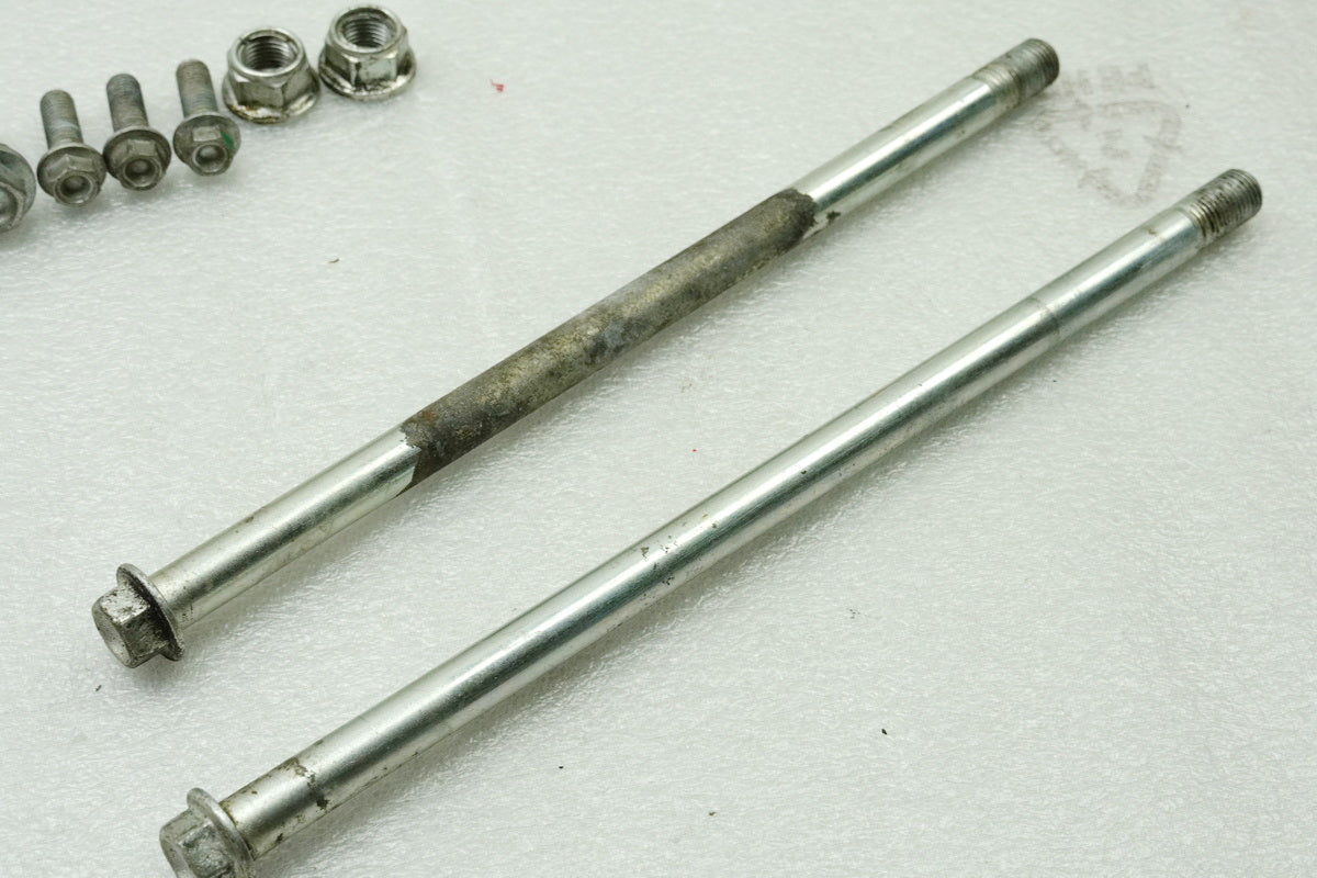MOTO MORINI CORSARO 1200 Soporte Motor Eje Tornillos Perno Soporte motor