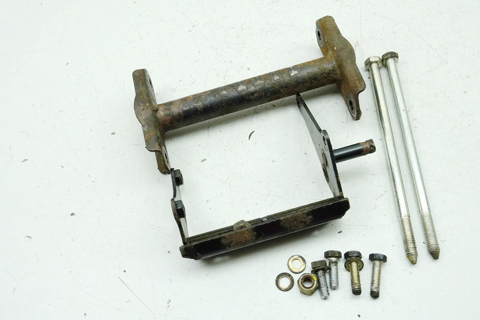 PEUGEOT Speedfight 2 50 AC VGAS1B0KA Halterung Motor Achse Schrauben Motorhalter