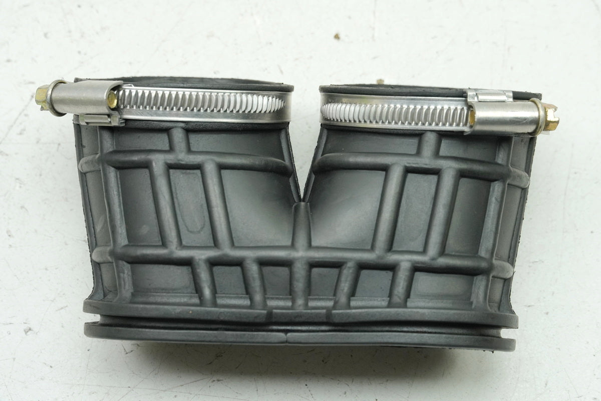 Aprilia Pegaso 650 GA (MX) Ansauggummi Stutzen Vergaser Ansaugmuffe Airbox