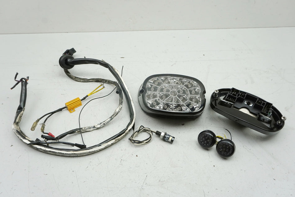 HARLEY DAVIDSON FLHR FL1 1584 Road King Rücklicht LED Lampe Tail Light rear