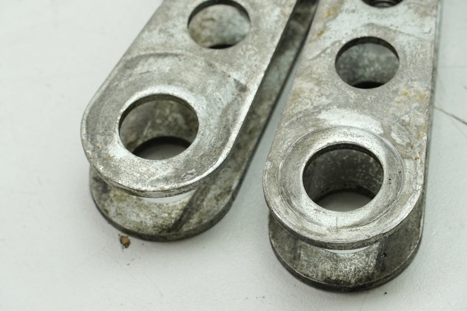 KAWASAKI Z 750 E KZ750E Kettenspanner Paar (für Schwinge Antrieb)