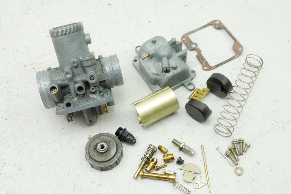 SUZUKI RG 125 NF12B GAMMA Carburador Mikuni Válvula de mariposa limpiado por ultrasonidos