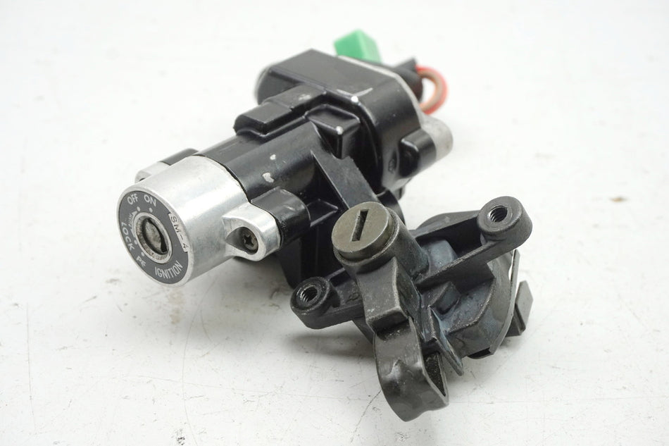 SUZUKI TU 125 XT Ignition Lock Set - WITHOUT Key