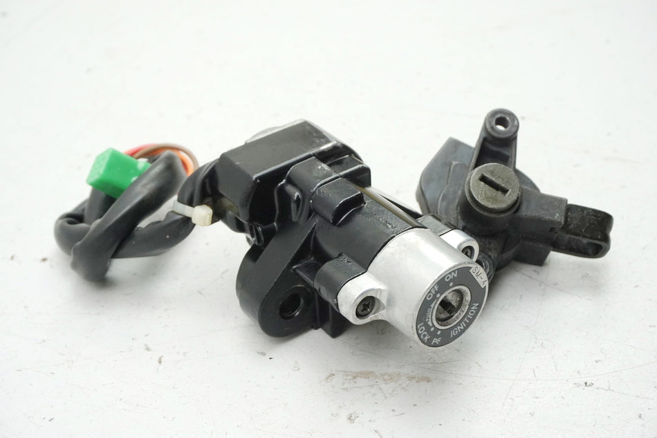 SUZUKI TU 125 XT Ignition Lock Set - WITHOUT Key