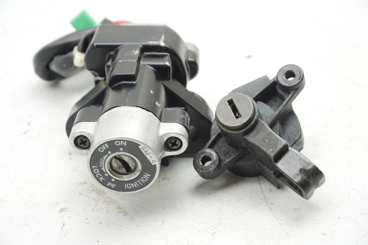 SUZUKI TU 125 XT Ignition Lock Set - WITHOUT Key