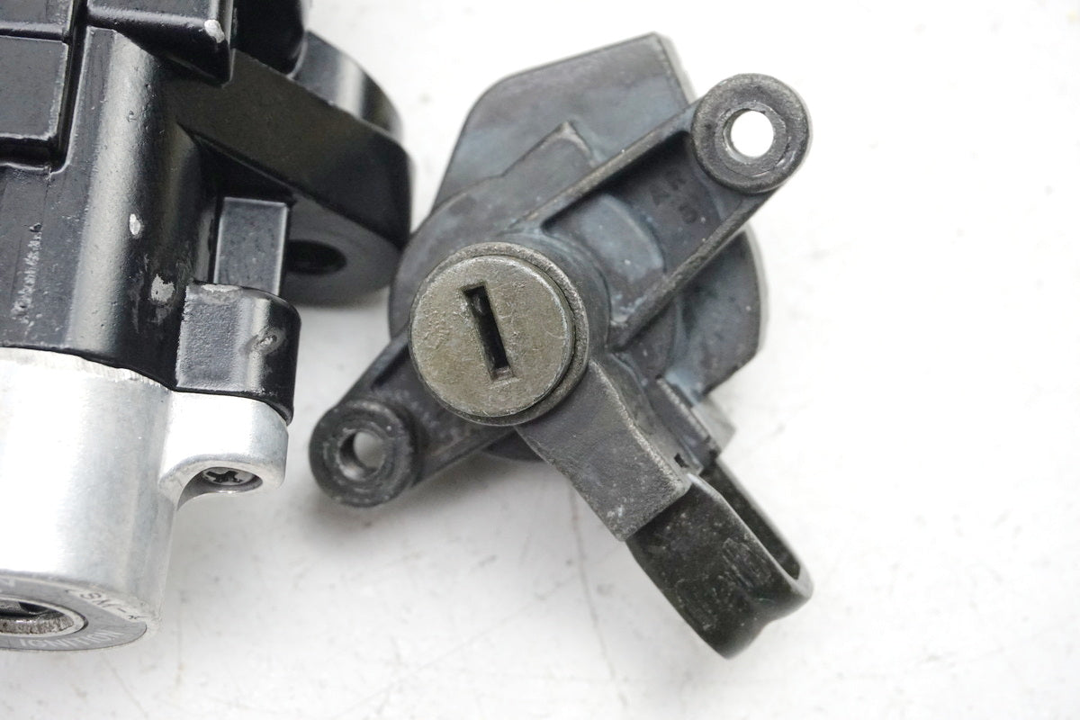 SUZUKI TU 125 XT Ignition Lock Set - WITHOUT Key