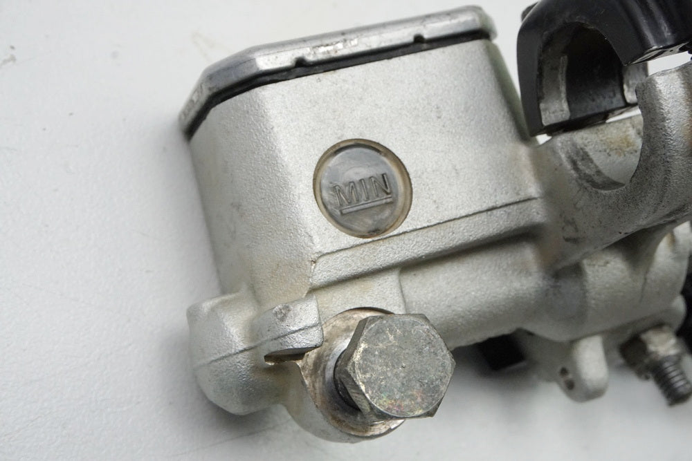 KTM 450 EXC Bremszylinder vorn Brembo Bremspumpe Hauptbremszylinder