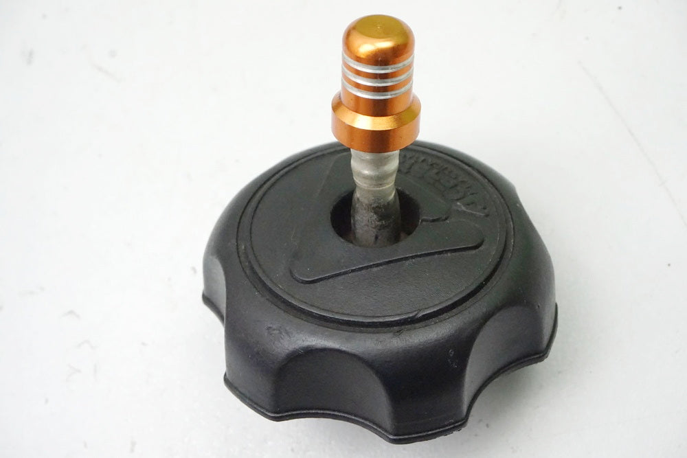 KTM 450 EXC Tankdeckel Cover Tank Deckel Verschluß