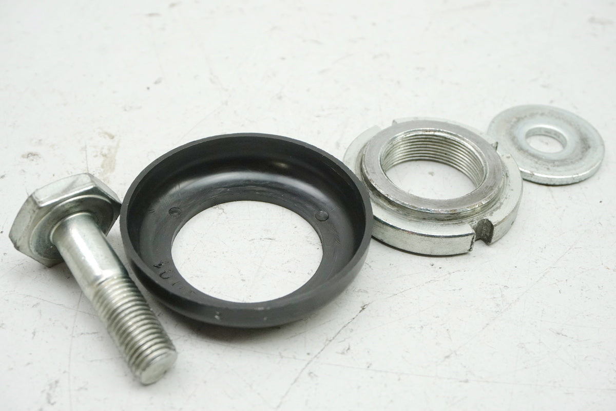 SUZUKI TU 125 XT Nut Securing Steering Head Triple Clamp Screw