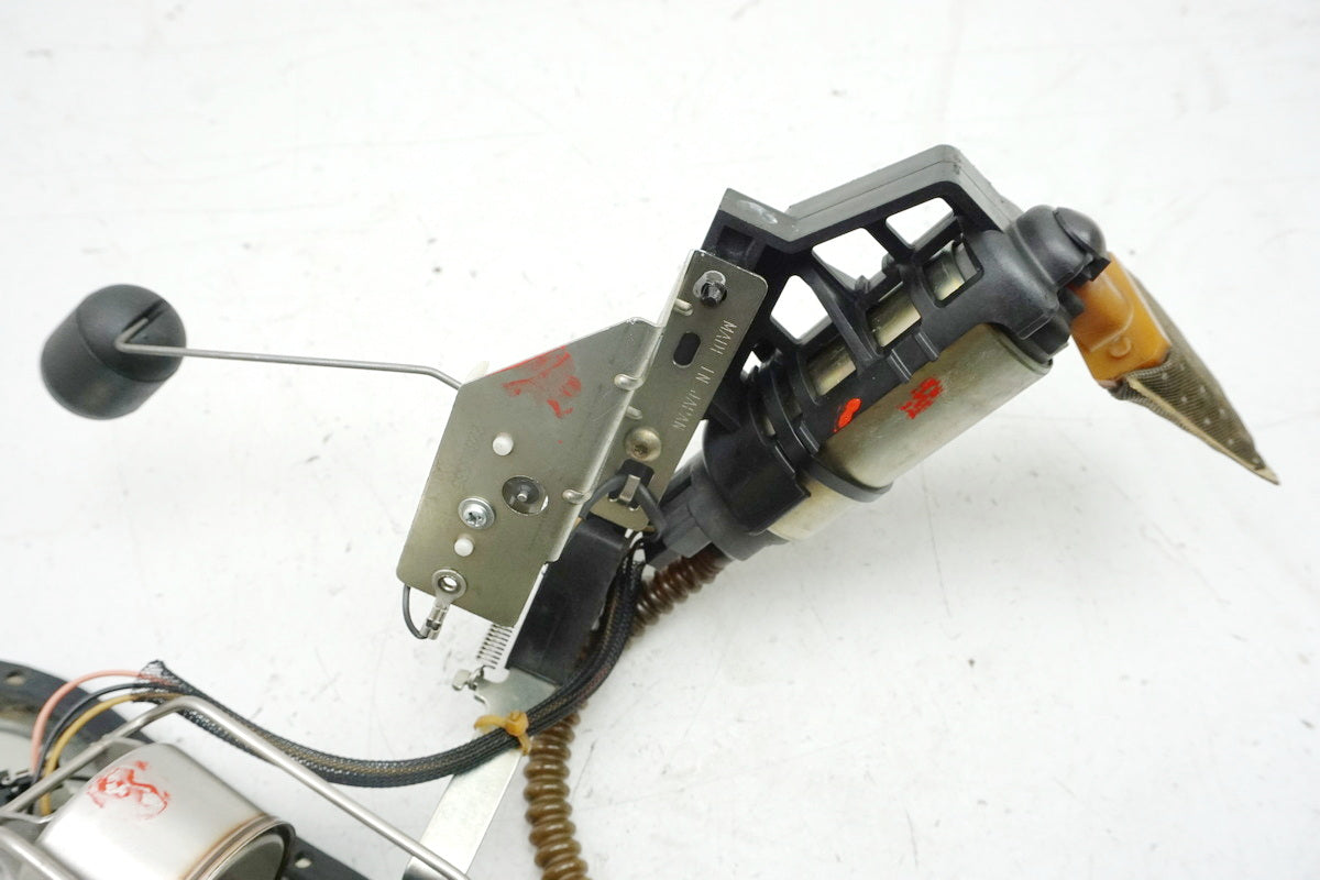 HARLEY DAVIDSON FLHR FL1 1584 Road King Bomba de combustible Gasolina