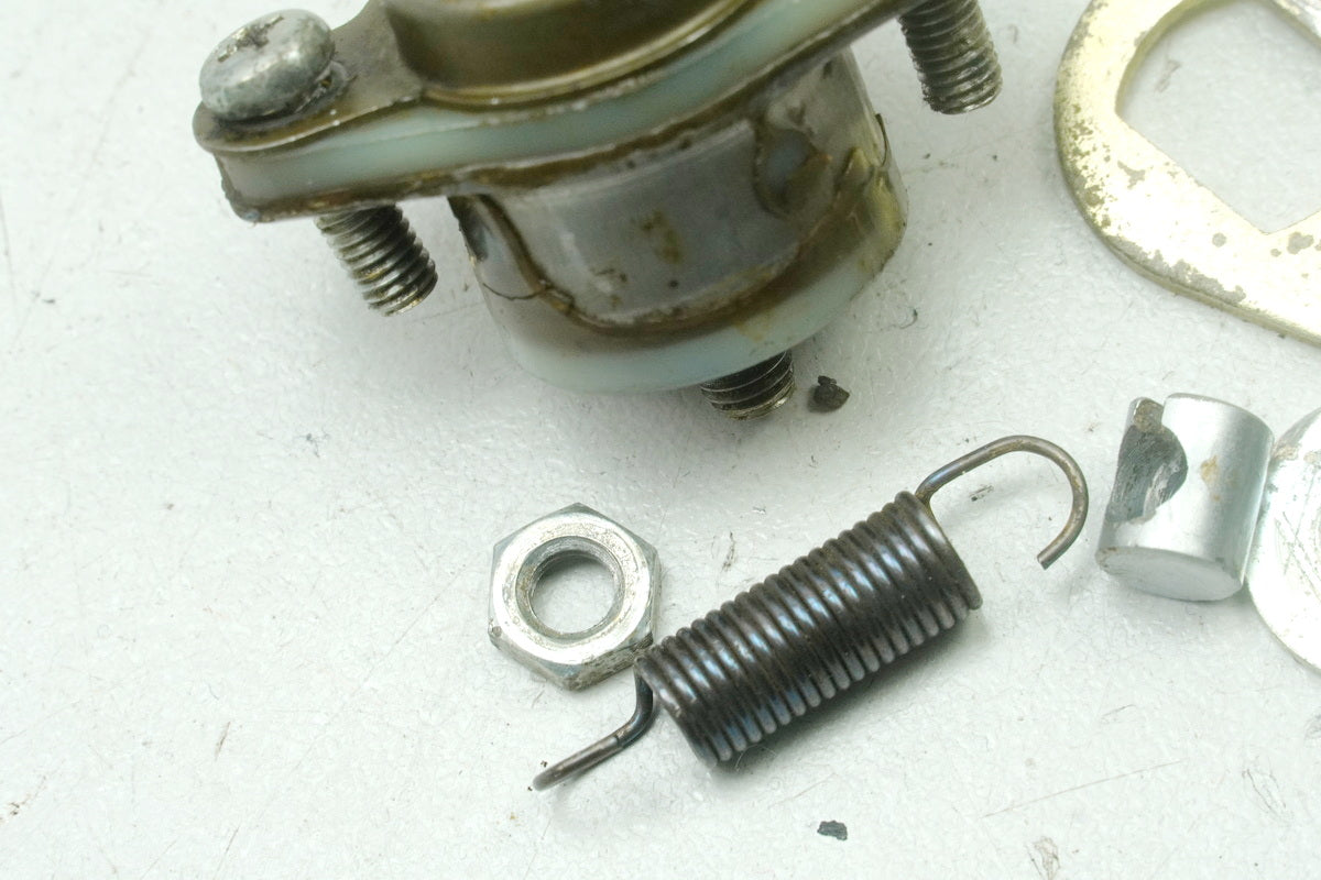 SUZUKI RG 125 NF12B GAMMA  Ausrücker für Kupplung Schnecke Kupplungsschnecke