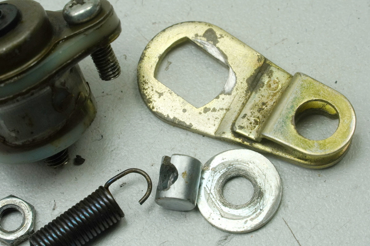 SUZUKI RG 125 NF12B GAMMA  Ausrücker für Kupplung Schnecke Kupplungsschnecke