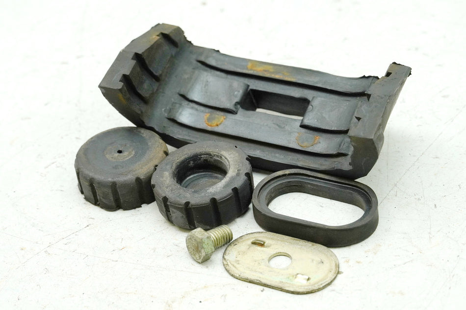 YAMAHA SR 250 3Y8 Tank Gummis Dämpfer Halter Auflage