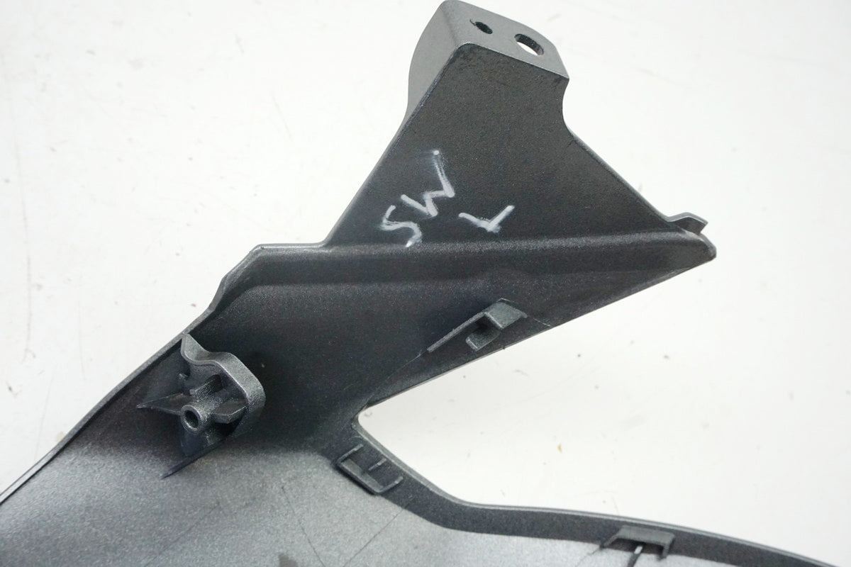 HONDA CB 650 FA RC75 Fairing Headlight Left Cover Trim