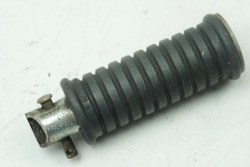 SUZUKI RG 125 NF12B GAMMA Passenger Right Footpeg (for footrest system)