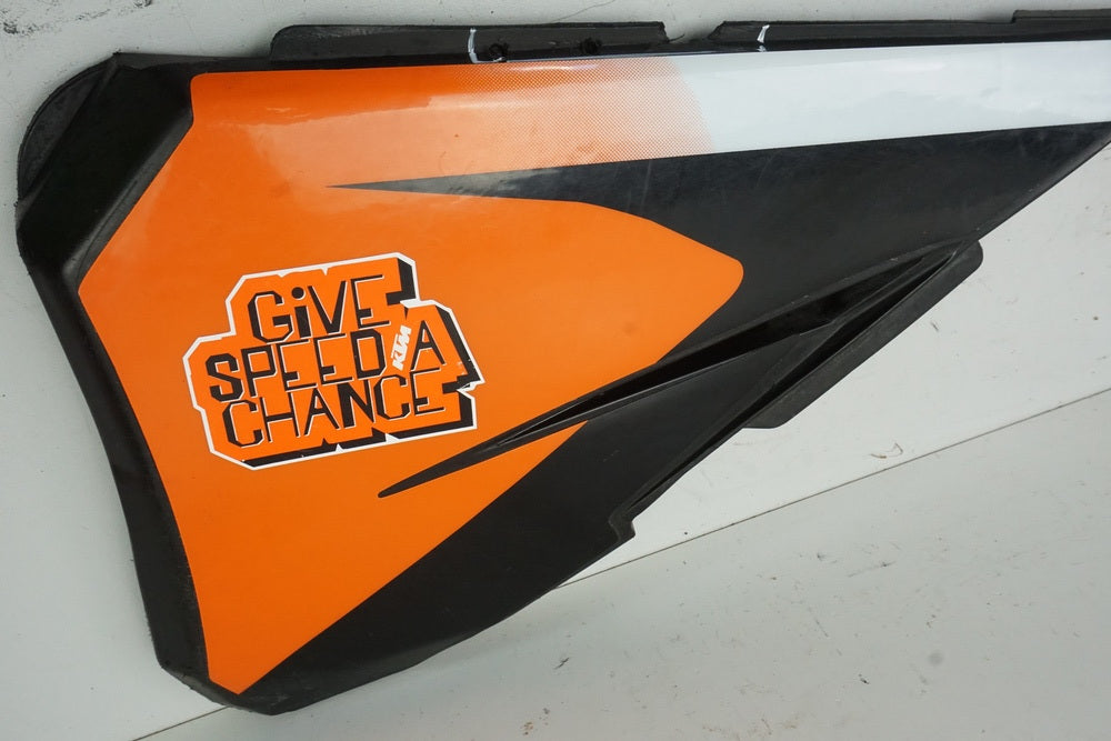 KTM 450 EXC Filterkastendeckel Abdeckung Cover Luftfilterkasten Seitendeckel