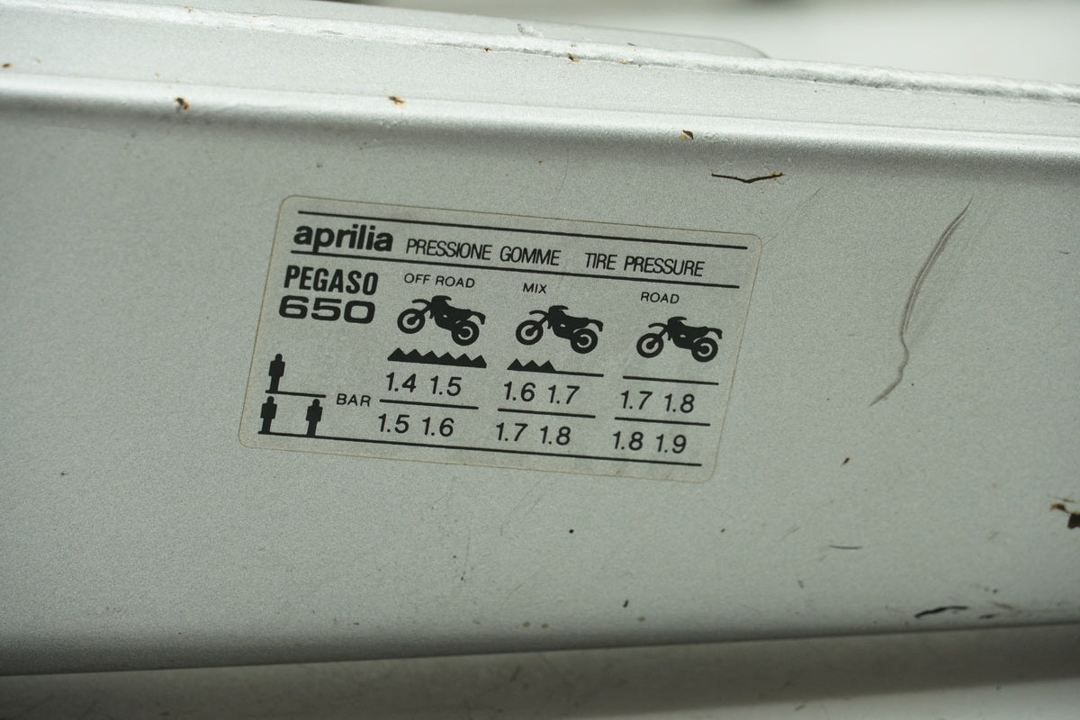 Aprilia Pegaso 650 GA (MX) Basculante de rueda trasera para llanta, chasis, bastidor