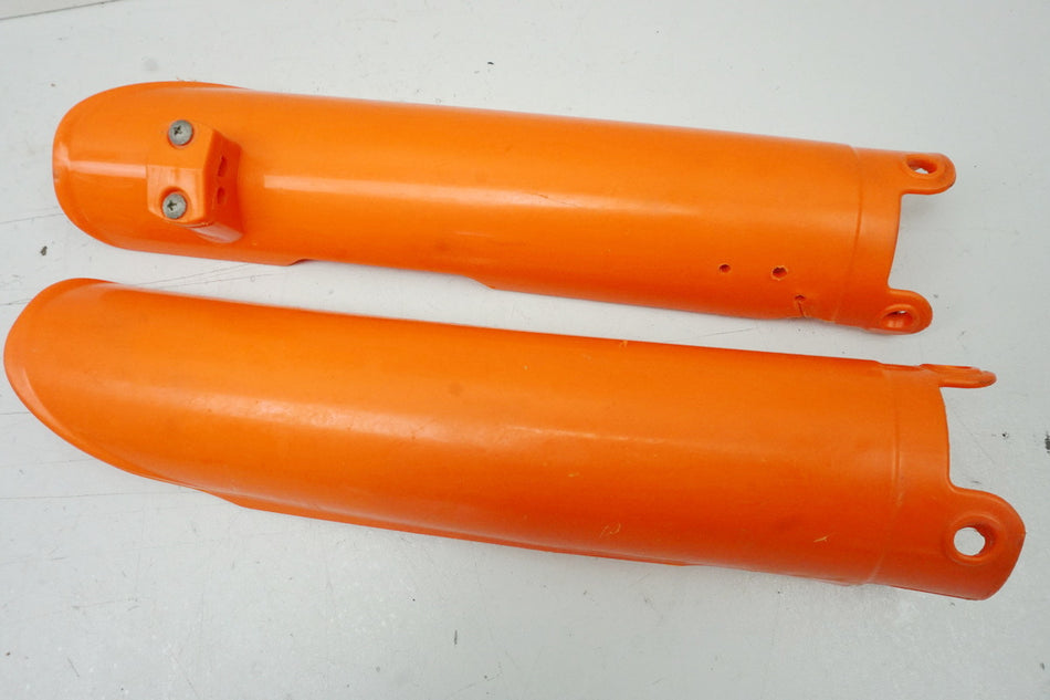 KTM 450 EXC Gabelschutz links & rechts Abdeckung Gabel Cover Blende Verkleidung
