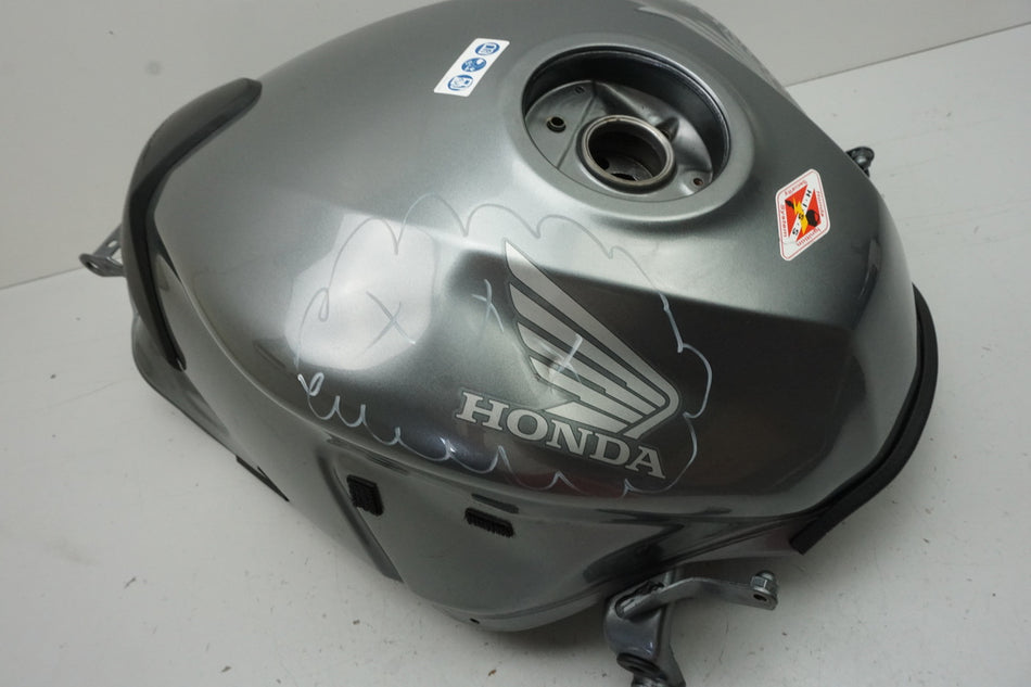 HONDA CB 650 FA RC75 Tank Fuel Tank