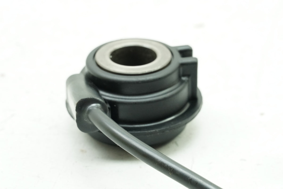 TRIUMPH SPEED TRIPLE 955 i 595 N Tachosensor Geber Tachoantrieb Tachoschnecke