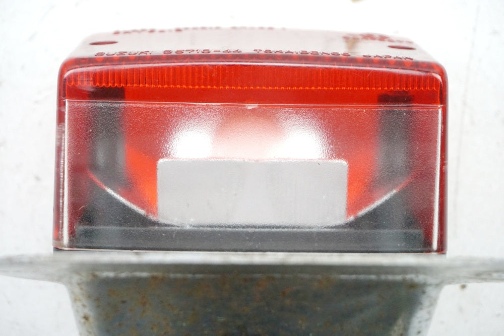 SUZUKI TU 125 XT Taillight Lamp Tail Light rear Bracket