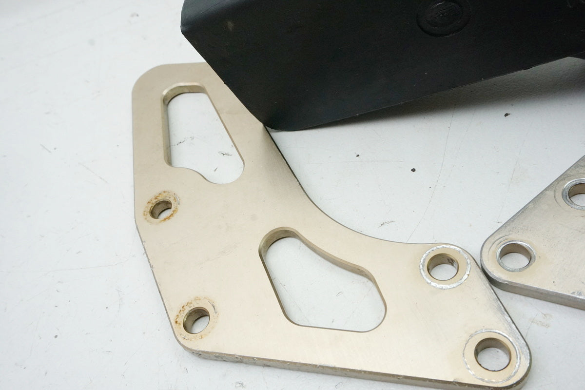 KTM 450 EXC Rear Chain Guide Swingarm Retaining Plate Chain Slider