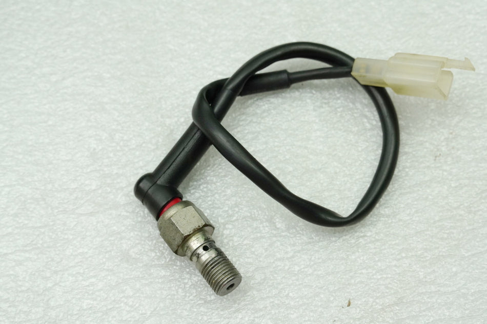 MOTO MORINI CORSARO 1200 Interruptor de luz de freno trasero (para cilindro maestro de freno de pie)