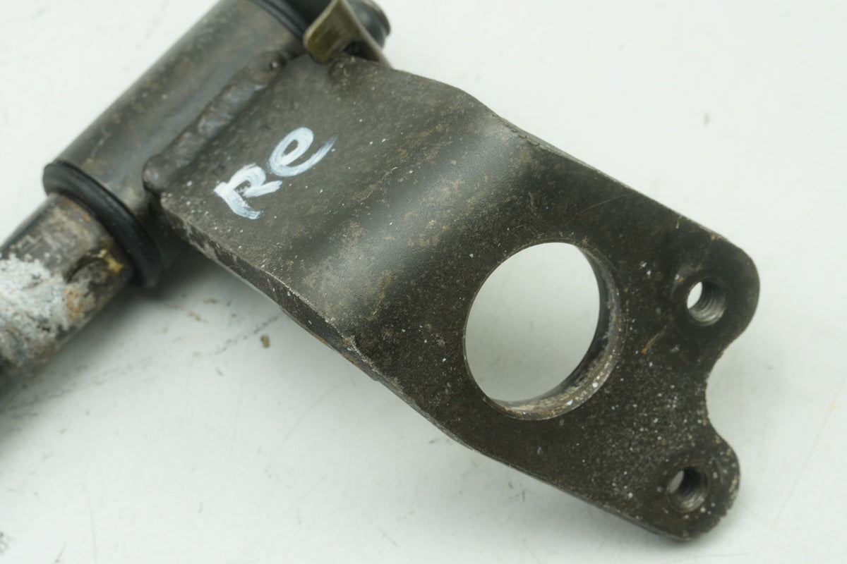 SUZUKI RG 125 NF12B GAMMA Lenkerstummel rechts Lenkrohr Lenker