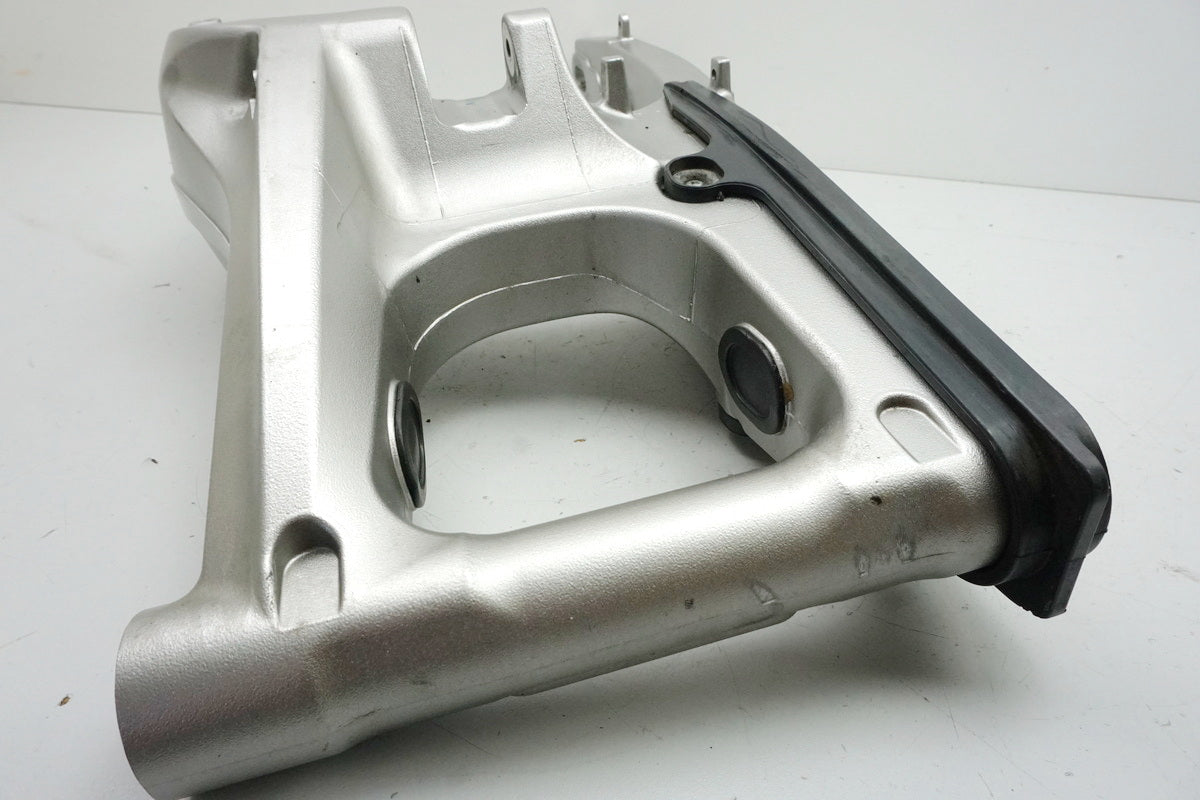 HONDA CB 650 FA RC75 Swingarm Swingarm