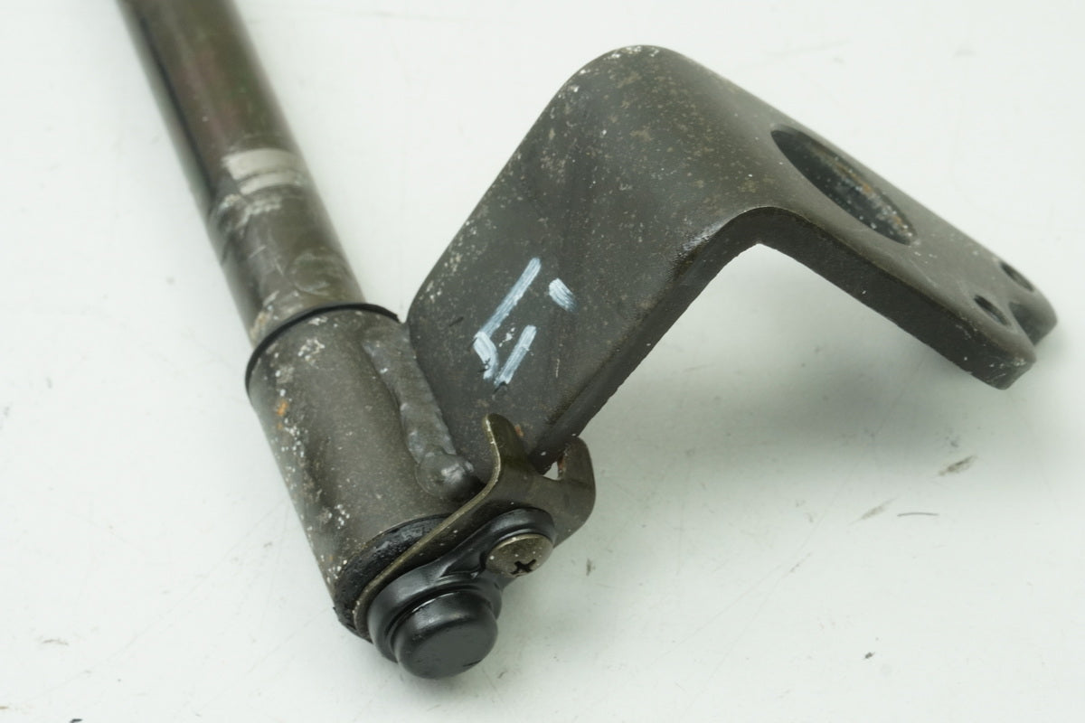 SUZUKI RG 125 NF12B GAMMA Lenkerstummel links Lenkrohr Lenker