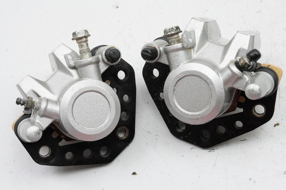 KAWASAKI VN 750 A-D Vulkan Twin Bremssattel vorn Paar Bremszange Brake Caliper