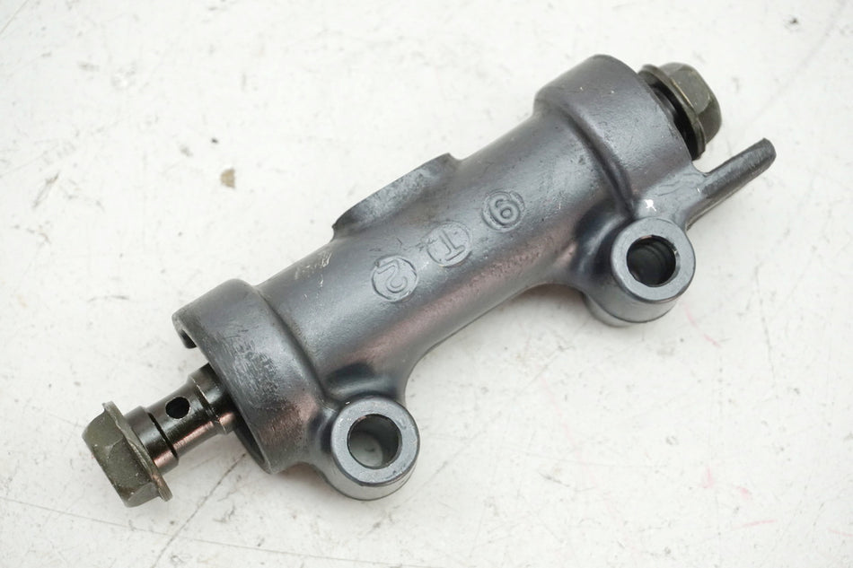 KAWASAKI ZR7 ZR750F Bremsverteiler Bremszylinder Bremskraftverteiler
