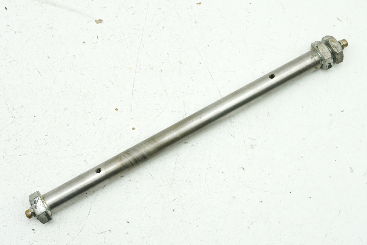 YAMAHA DS7 250 Schwingachse Achse Schwinge (für Rahmen Fahrwerk)